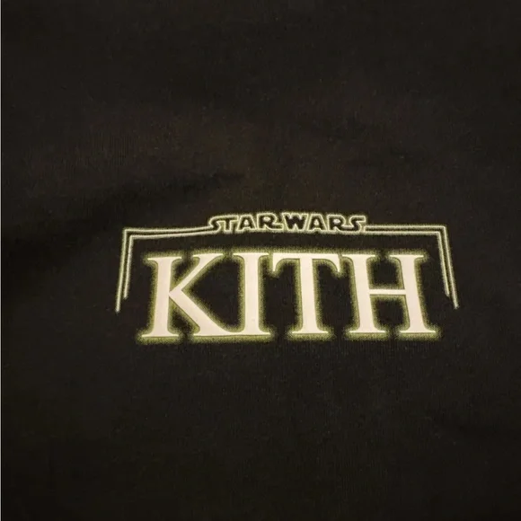 Kith x STAR WARS Green Glow Vintage sz medium Tees - Short